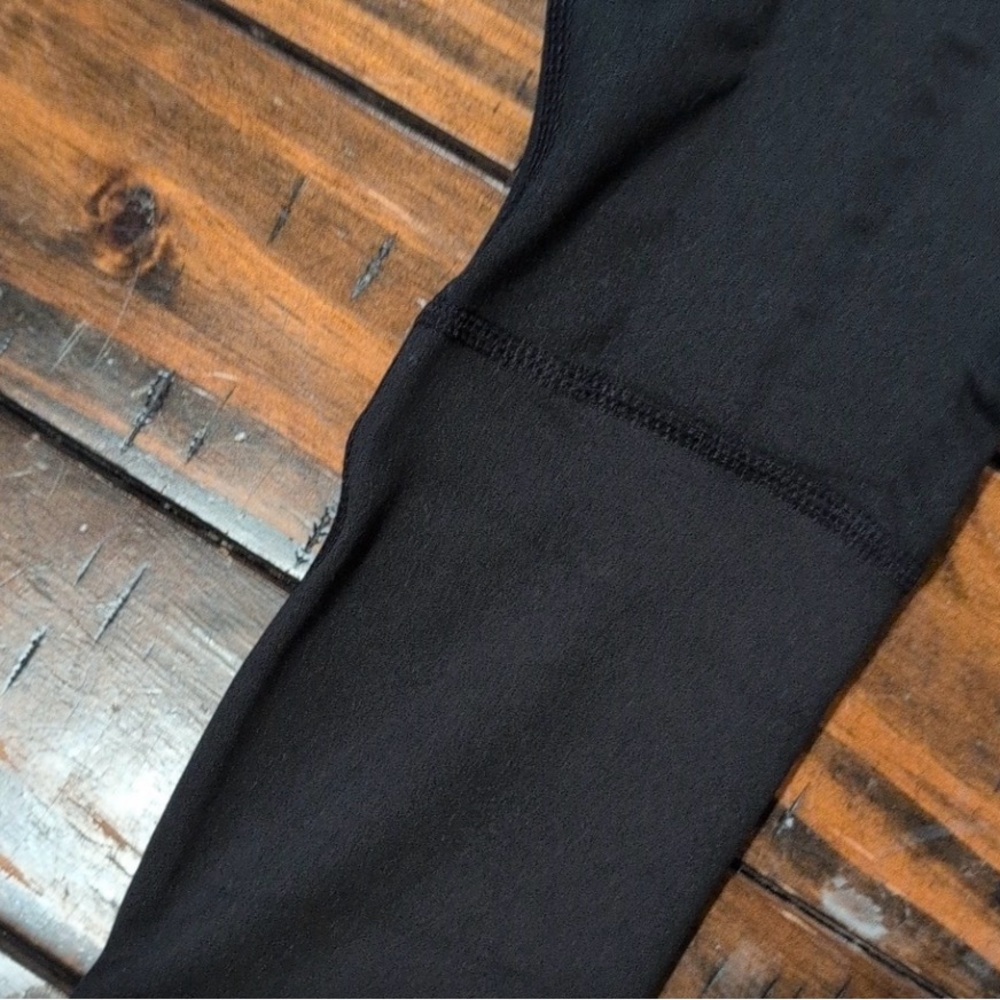 Black Women's Leggings - Picture 4 of 8